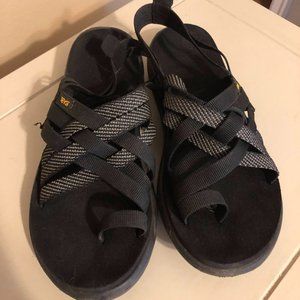 Black Criss-cross Teva Sandals